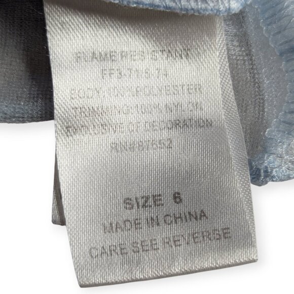 Disney Frozen 2 Elsa Themed Blue Lightweight Nightgown Size 6 - Picture 11 of 12